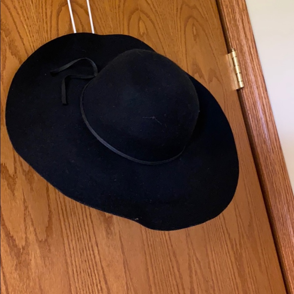 Black Floppy Hat - image 2
